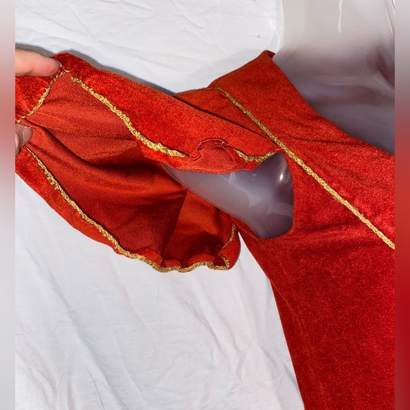 Adorable Juliet Costume dress - Picture 4 of 9